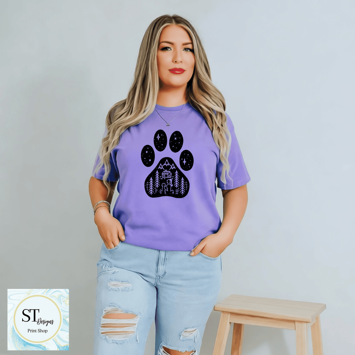 Mountain Dog Paw Print