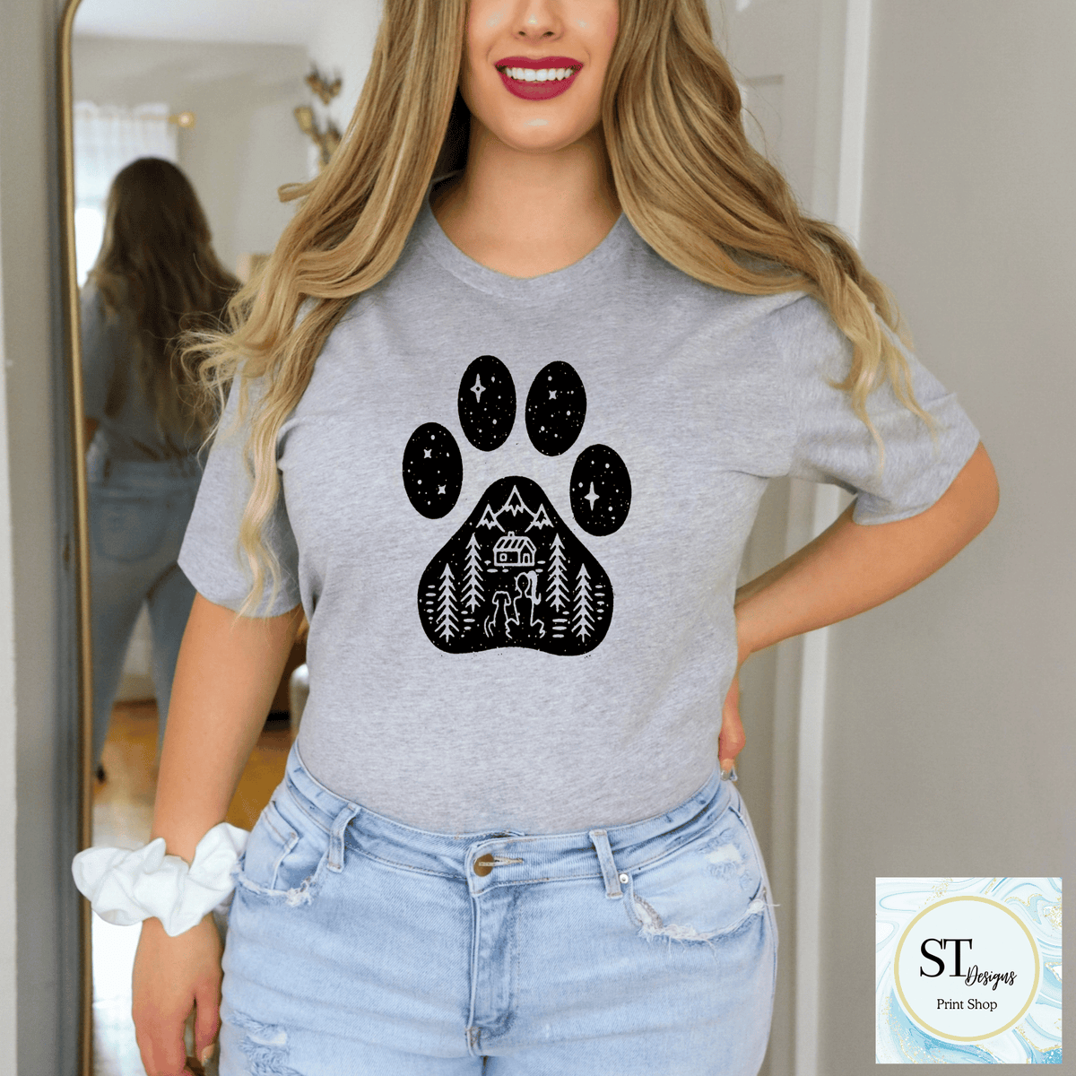Mountain Dog Paw Print